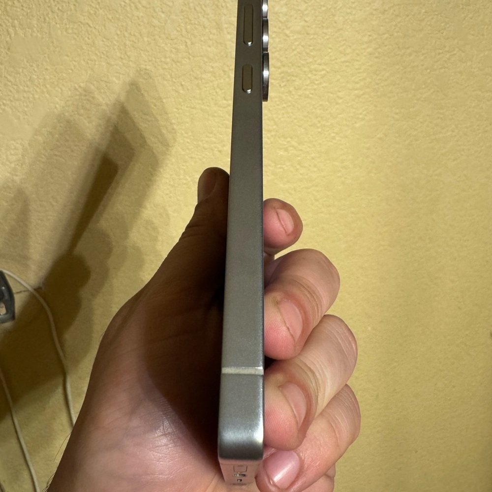 T-mobile Samsung Galaxy S25 Ultra - 512 GB - - Picture 5 of 14